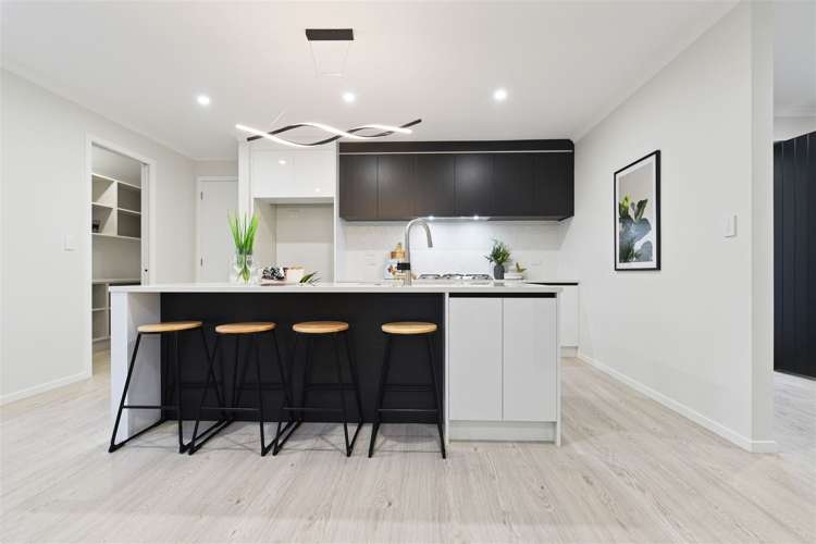 10 Repoiti Court Rototuna North_4