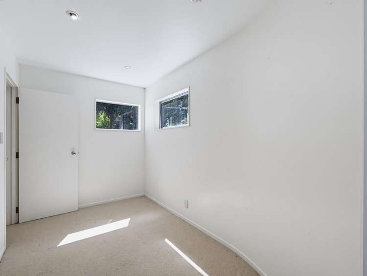 39 Paturoa Road Titirangi_26