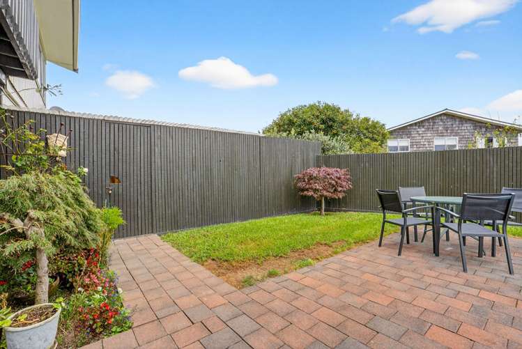 27 Gulf Crest Bucklands Beach_45