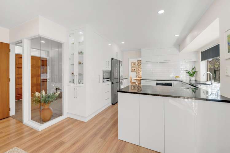 12 Woodgers Way Somerville_13