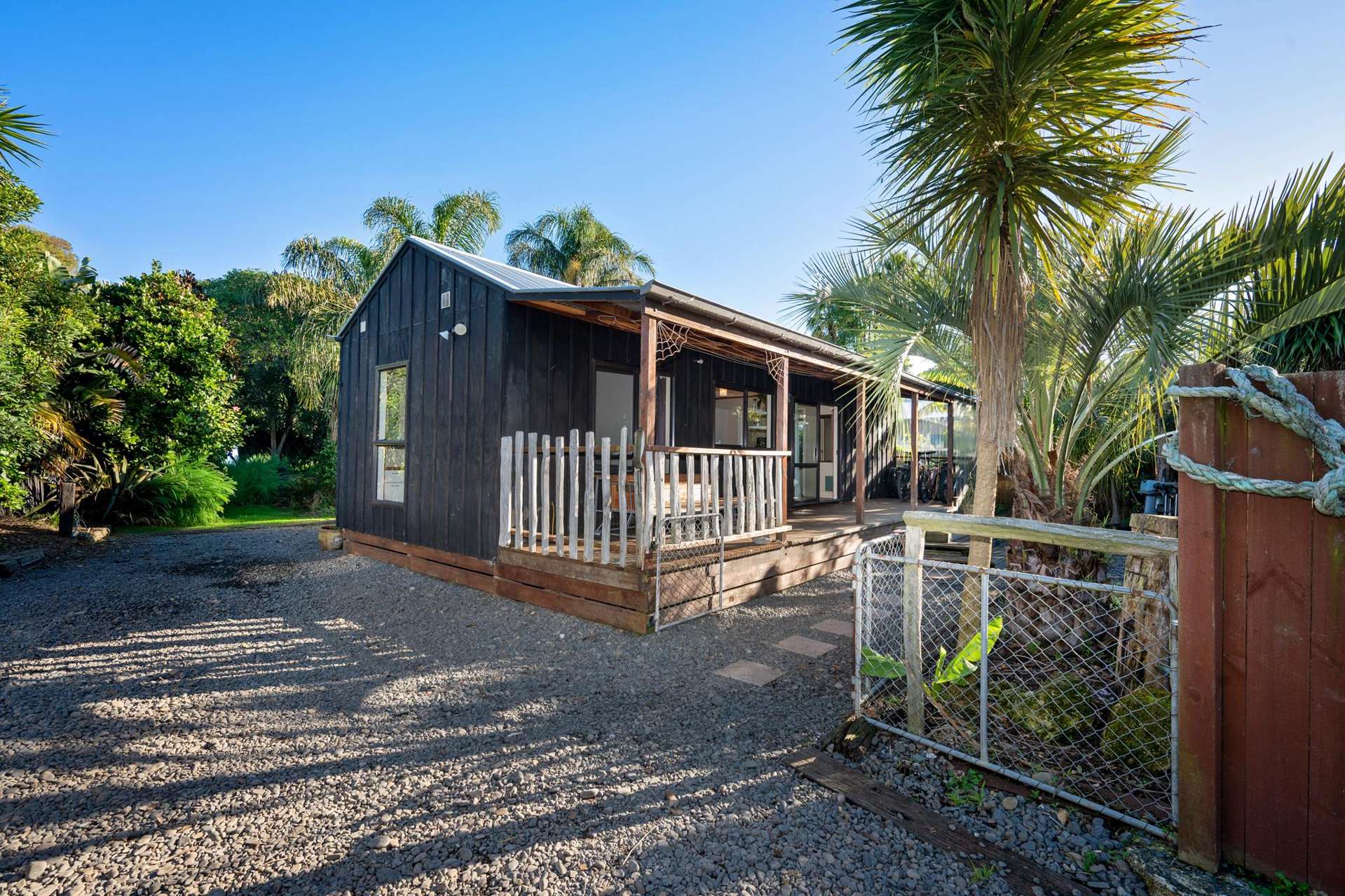 28 Cedar Road Te Awanga_0