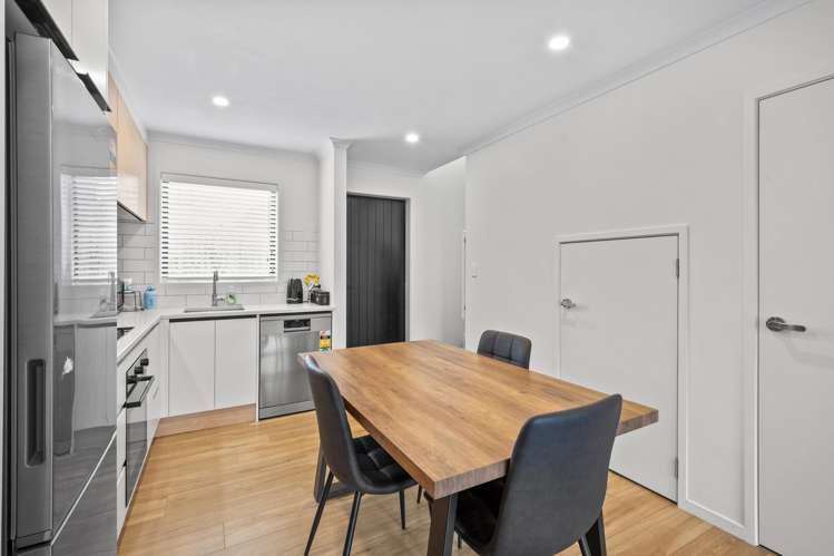 7/5 King Street Papakura_6