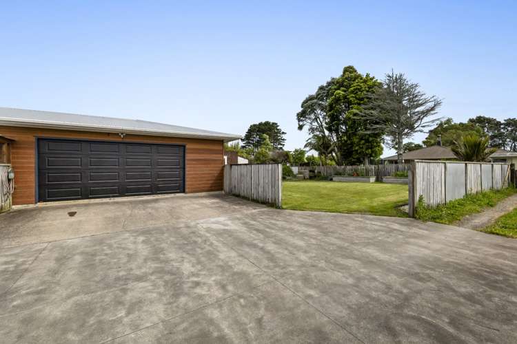 16 Carthew Street Okato_27