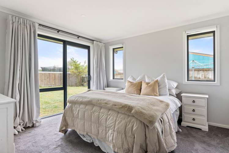 11 Fortis Place Lytton West_13