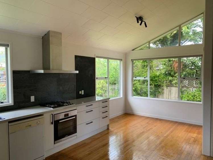 49 Pitcairn Street Oakura_2