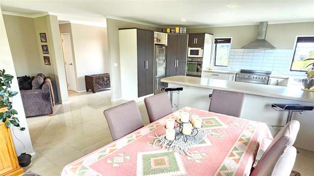 193 Ngaio Drive Matarangi_3