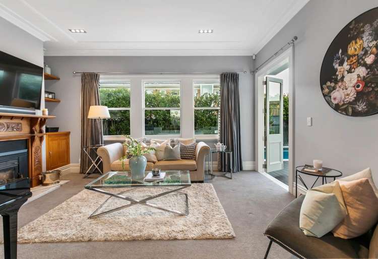 16 Cornwall Park Avenue Epsom_8