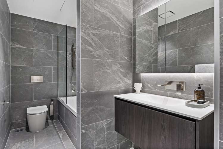 1/279 Lake Road Belmont_20