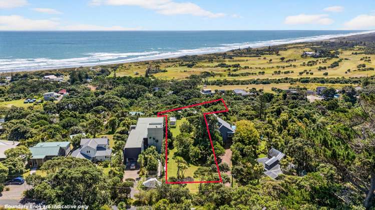 72 Domain Crescent Muriwai Beach_6