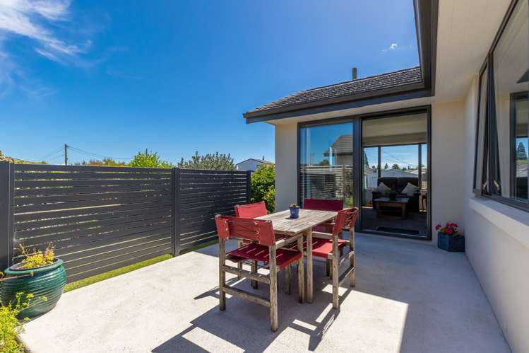 18 Andrew Street Stoke_6