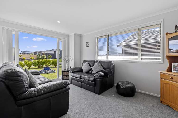 11 Orchard Terrace Riverhead_12