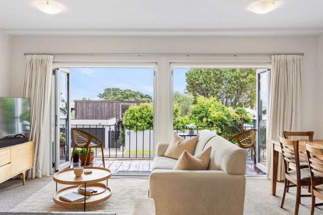 1/6 Saratoga Avenue Herne Bay_2