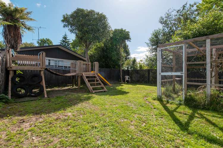 211 West Parkdale Street Tokoroa_21