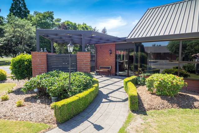 68 Farm Road Allenton_1