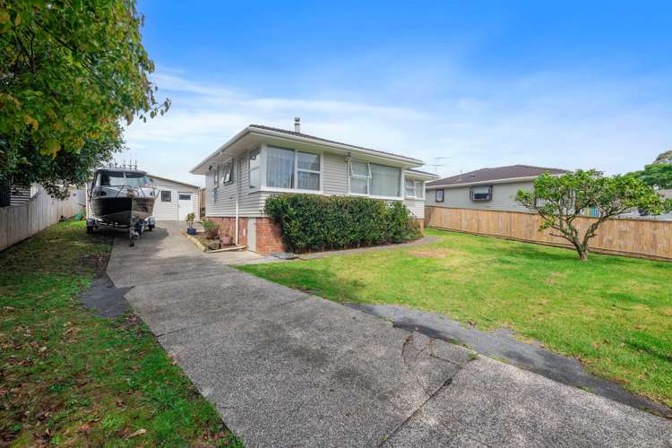 5 Rainbow Place Wattle Downs_13