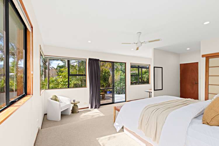 27 Riverside Drive Point Wells_14