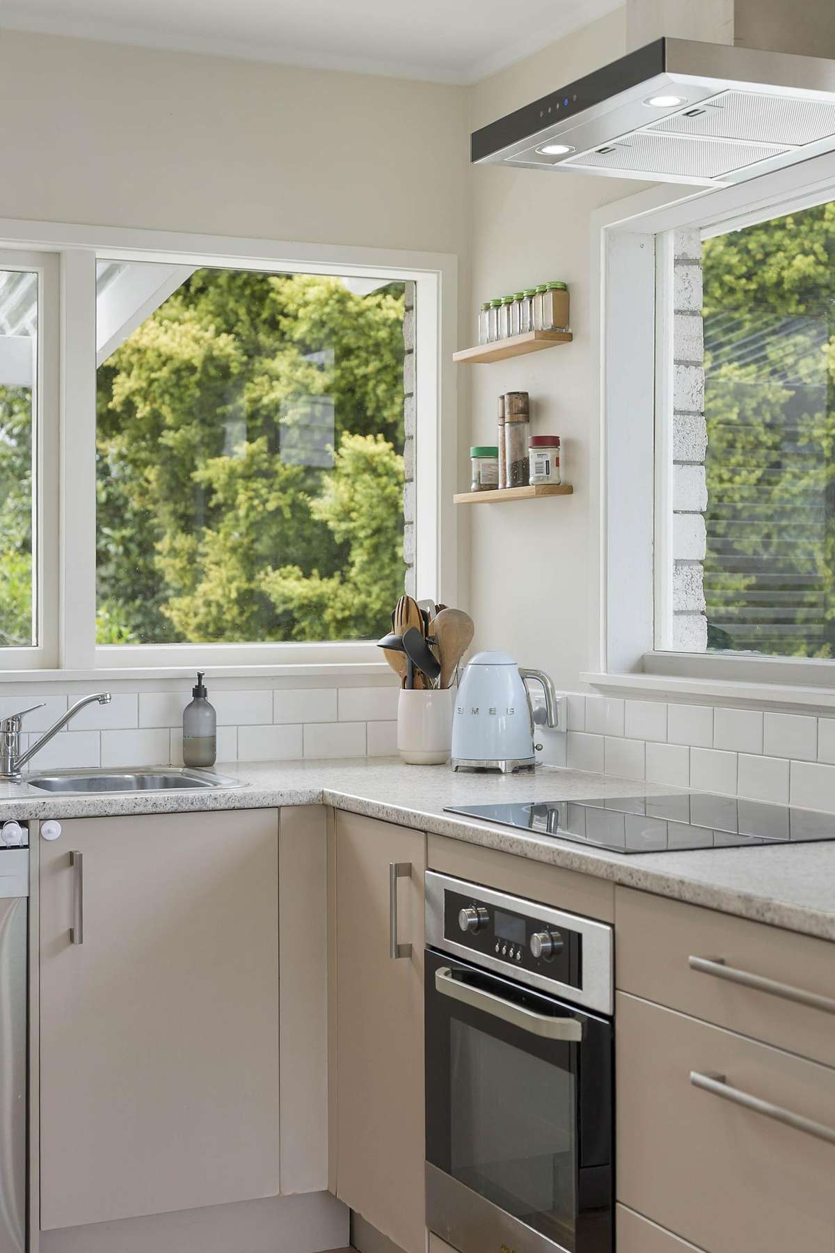 2/99 Mountbatten Avenue_2