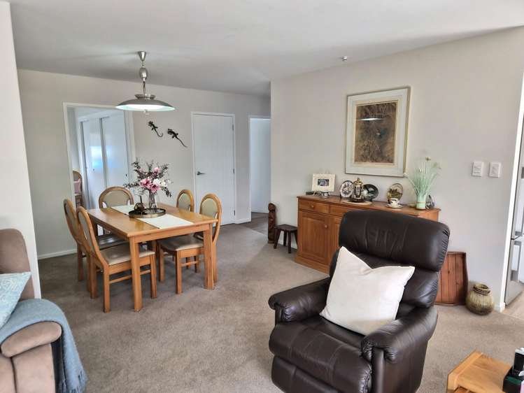 5 Black Rock Way Paeroa_10