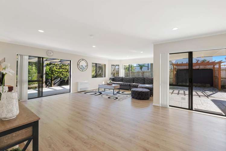 18 Brittany Drive Henderson_14