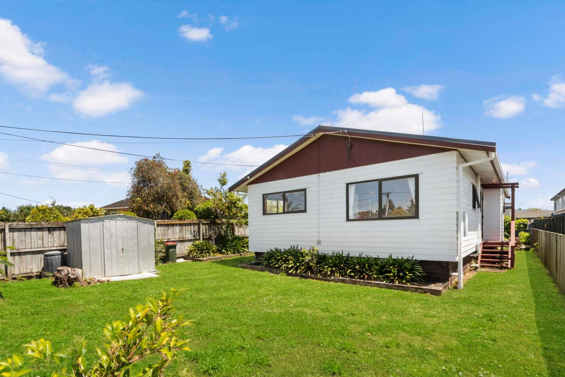 1/76 Roberts Road Te Atatu South_0