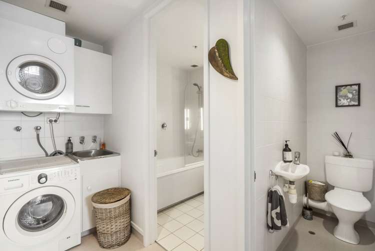 11c/4 Short Street Auckland Central_16