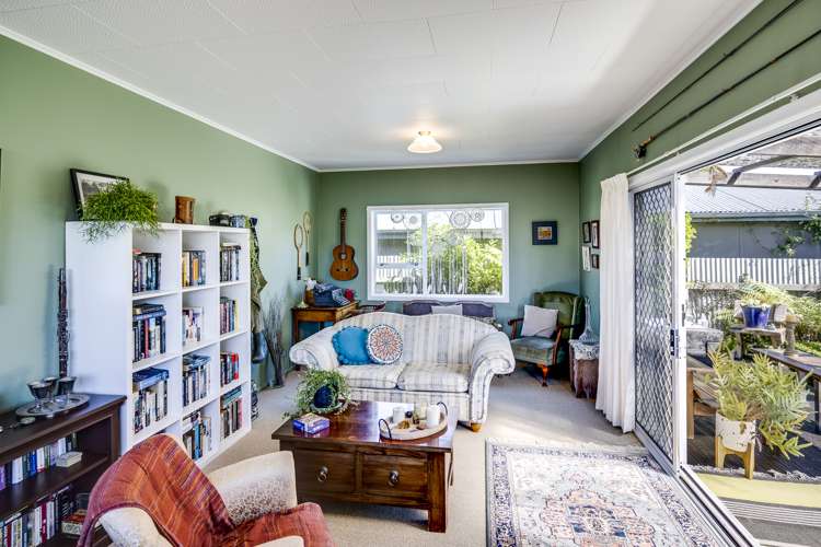 212 Terrace Road Parkvale_8