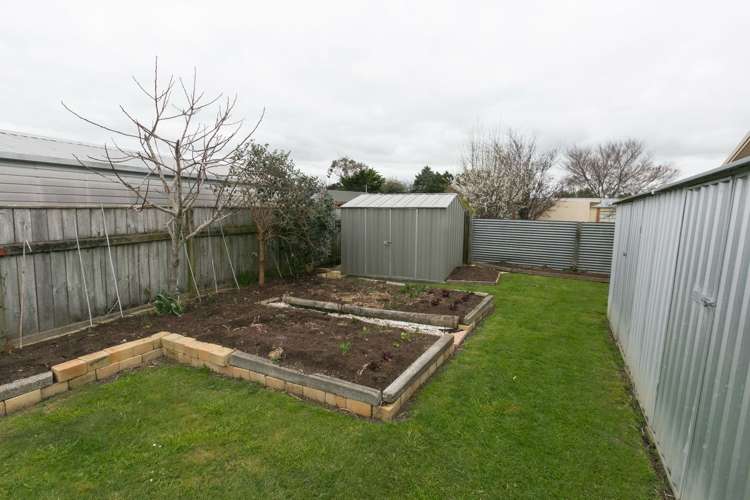 80 Churcher Street Feilding_27