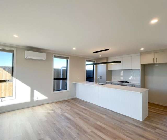 28 Waruhia Crescent Hamilton_1