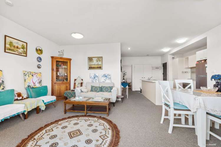 87/7 Kelvin Hart Drive East Tamaki_5