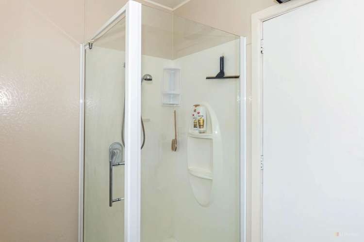 85 Grants Road Marchwiel_14