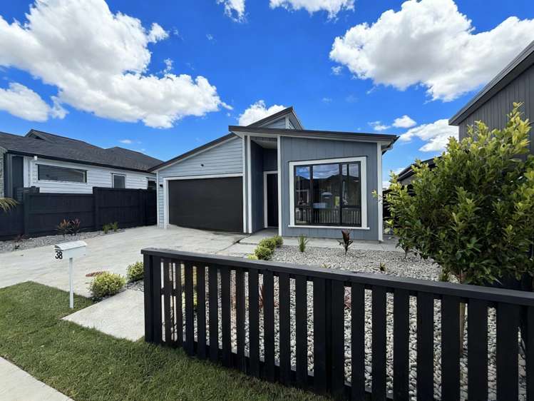 38 Tukutata Crescent Milldale_24