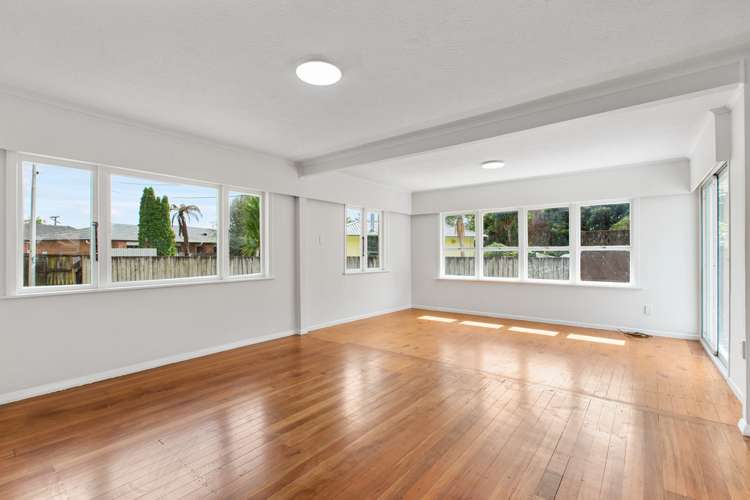 64 Sutton Crescent Papakura_3