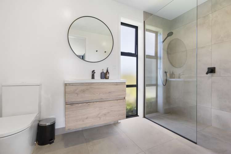 12 Robrosa Street Wanaka_9