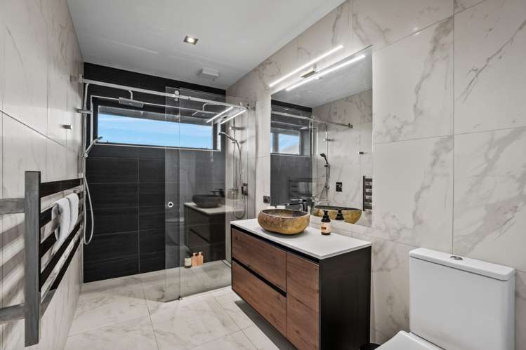 27 Hackett Road Jack's Point_36