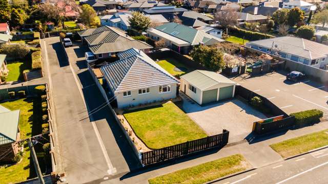 1/303 Burwood Road Burwood_1
