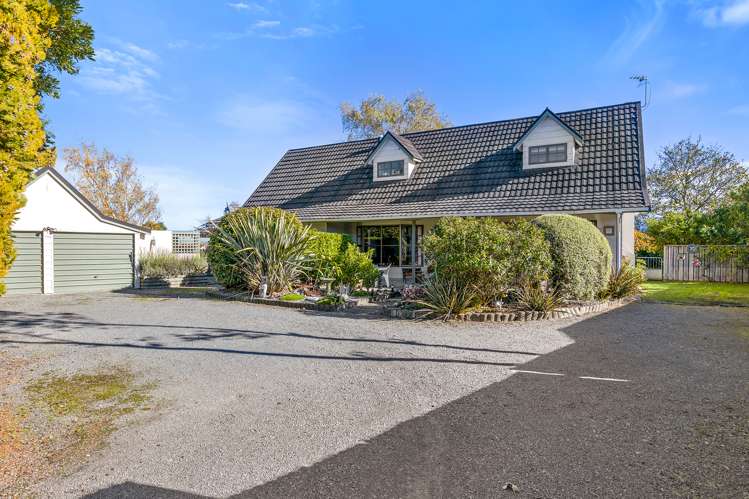 310 High Street South Carterton_26