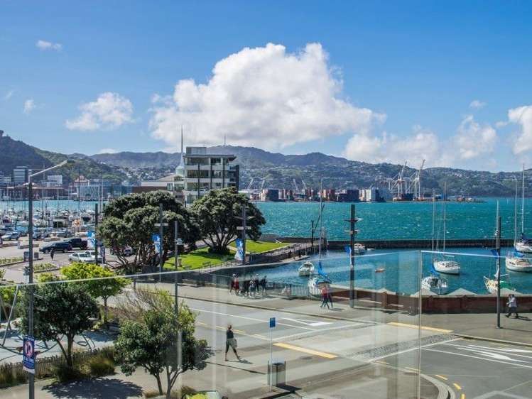 14/74 Oriental Parade_0