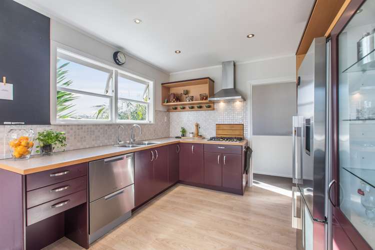 76 Vandeleur Avenue Birkdale_23