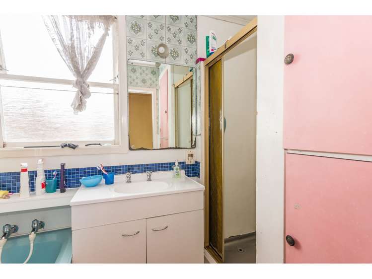 3147 Great North Road New Lynn_6