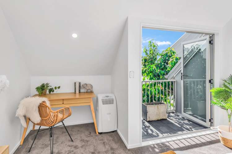 4/1010 Colombo Street Saint Albans_19