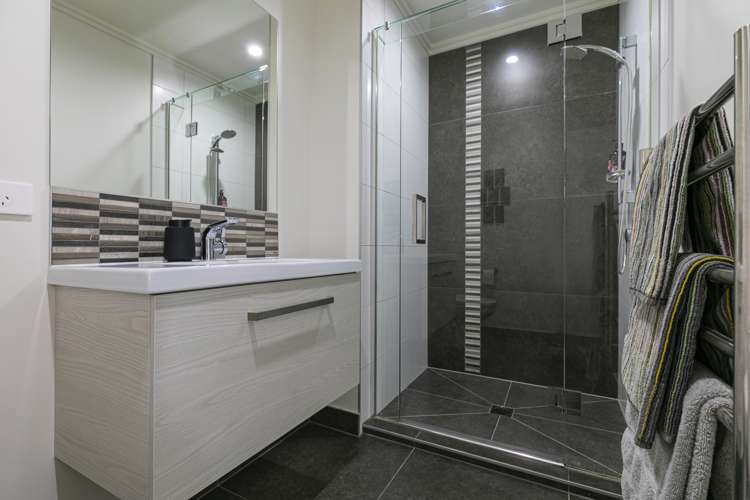 19 Harakeke Road Hobsonville_16