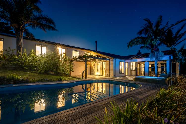 68 Korora Road Waiheke Island_4