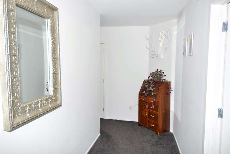 64 Watt Road Otatara_8