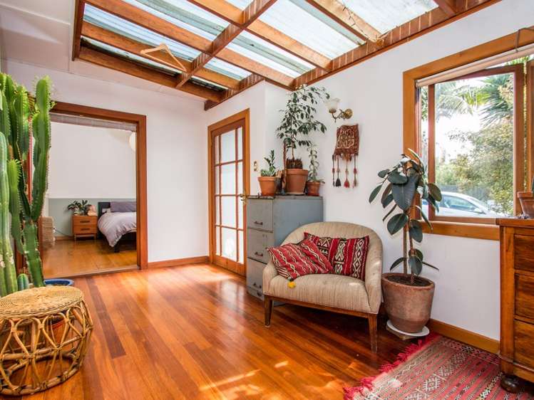 56 Parker Avenue New Lynn_5