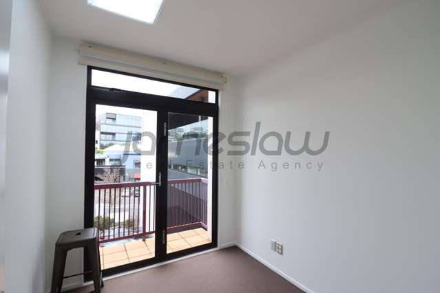 2/196 Victoria Street West City Centre_3