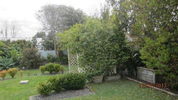 21 Sylvan Crescent Te Atatu South_5