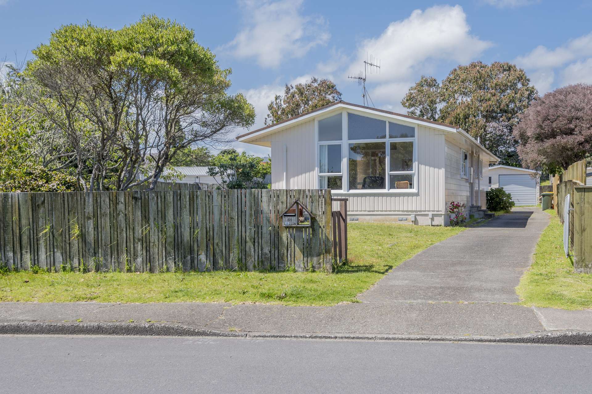 68 Michael Road Paraparaumu Beach_0