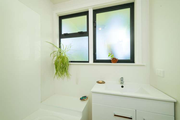 182a Beach Road Kaikoura_17