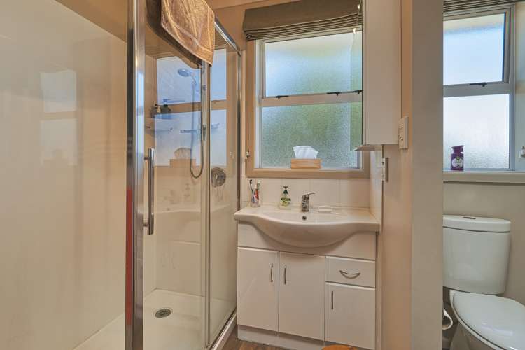 521 Wall Road Raureka_10