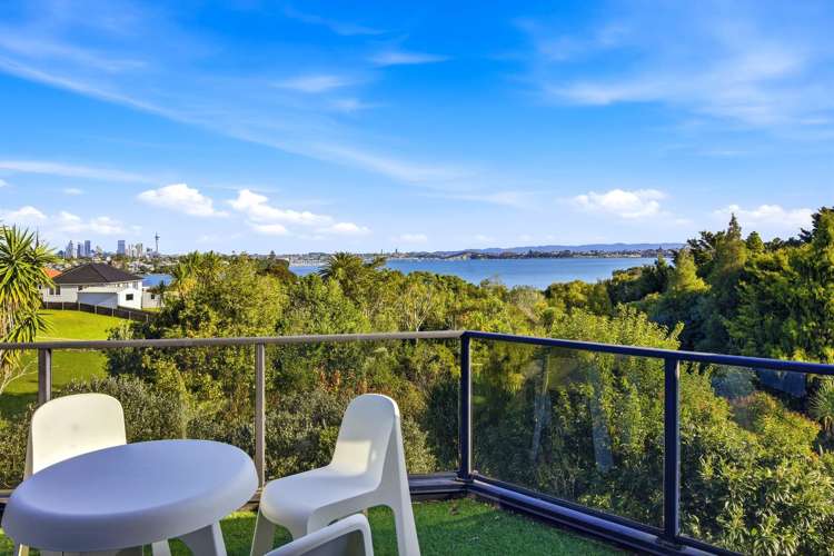 2/94 Jutland Road Hauraki_27